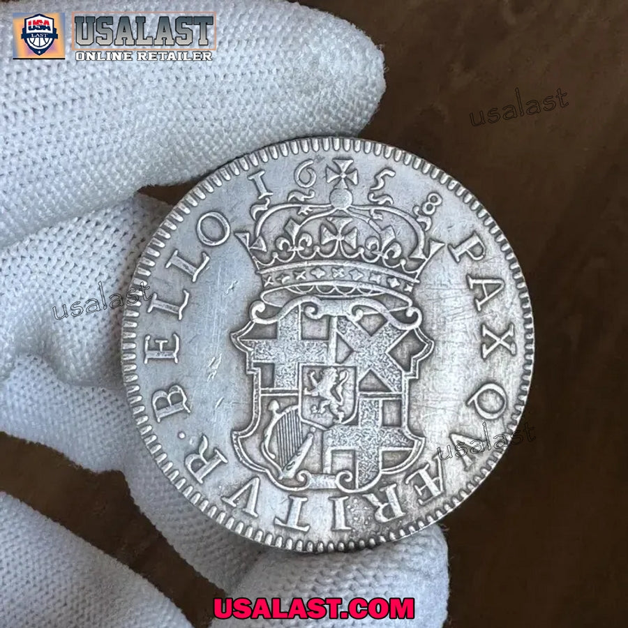 1658 United Kingdom Olivar Cromwell Silver Crown - Adult & Kids T-Shirts, Sweatshirts & Hoodies apparel design preview 1