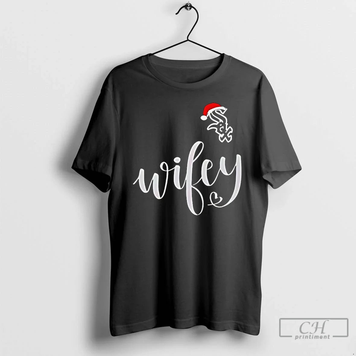 Classic Wifey Chicago White Sox Santa Hat Merry - Adult & Kids T-Shirts, Sweatshirts & Hoodies apparel design preview 1