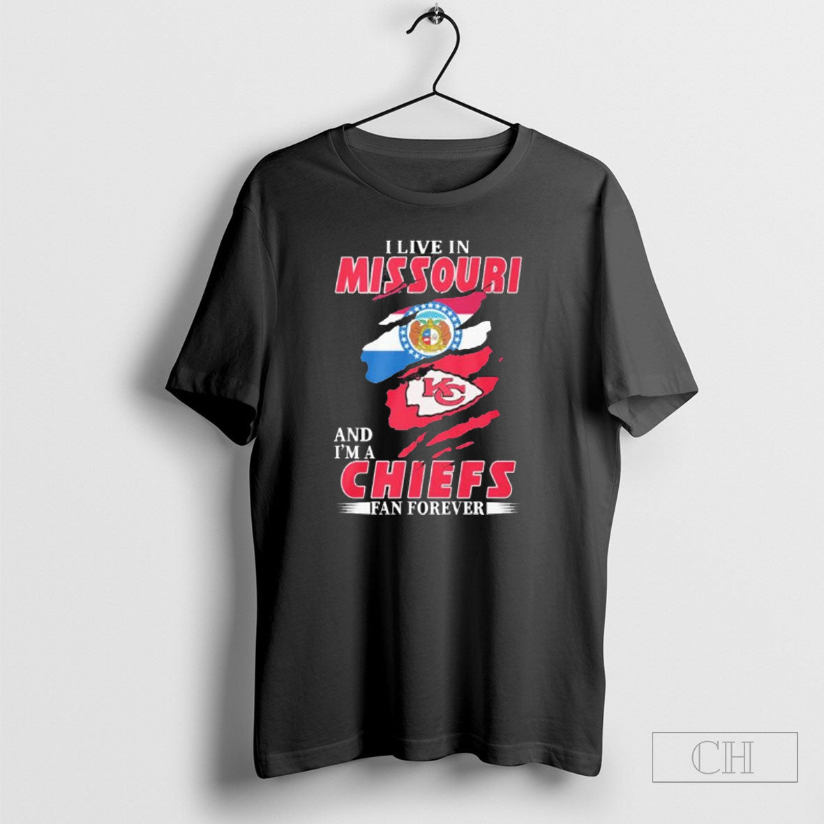 I Live In Missouri And Im A Kansas City Chiefs Fan - Adult & Kids T-Shirts, Sweatshirts & Hoodies apparel design preview 1