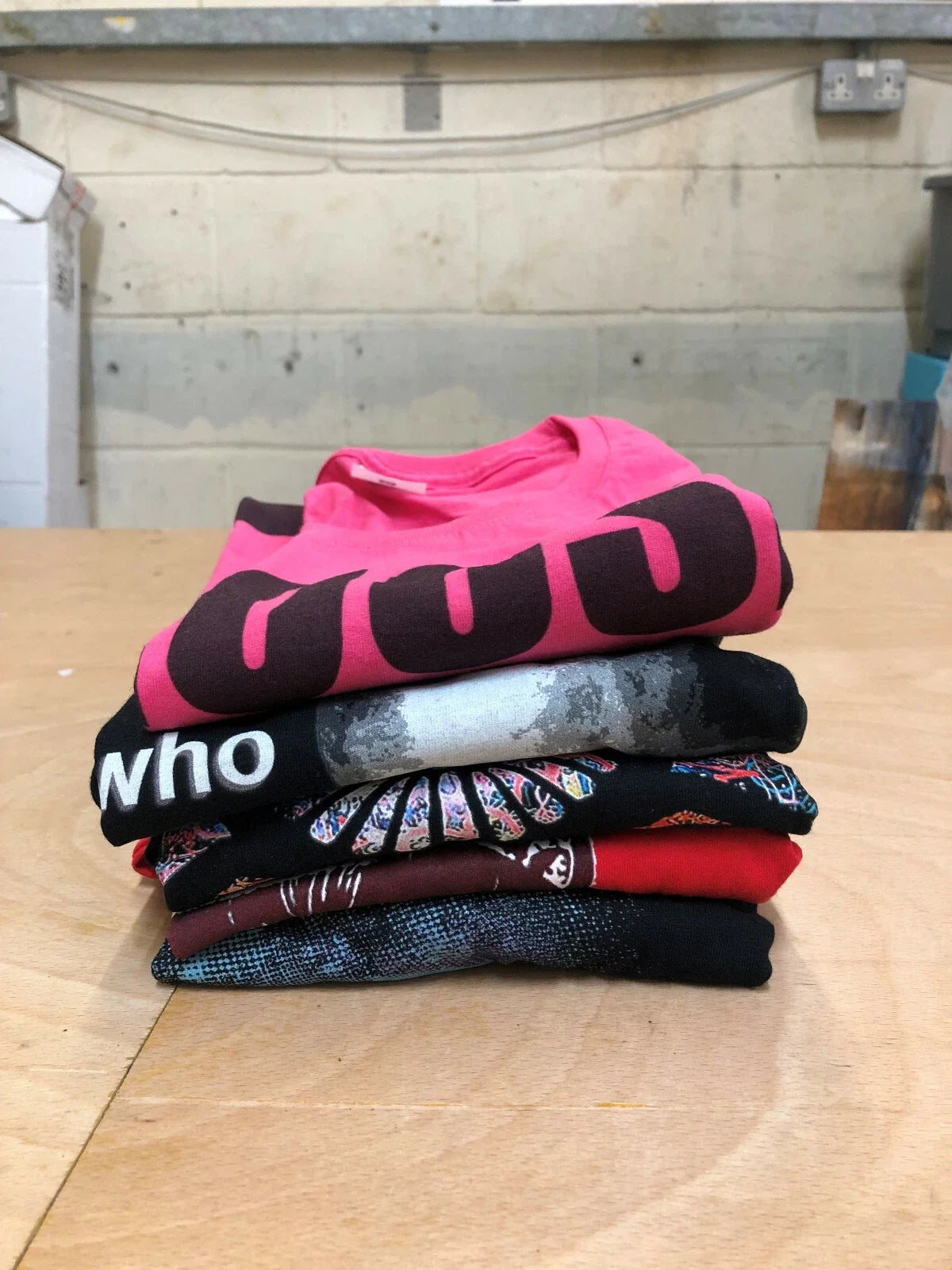 5 x Mens Random Prints Choice of Size Wholesale Job - Adult & Kids T-Shirts, Sweatshirts & Hoodies apparel design preview 1