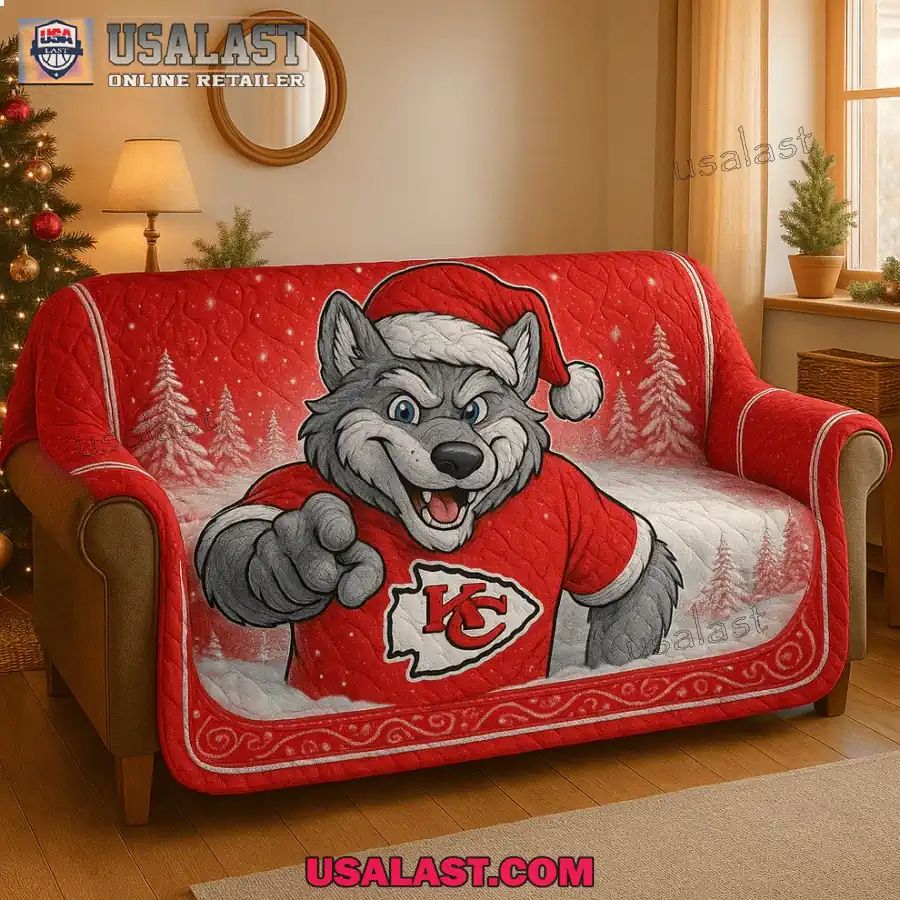 Kansas City Chiefs Premium Christmas Fleece Blanket - Adult & Kids T-Shirts, Sweatshirts & Hoodies apparel design preview 1