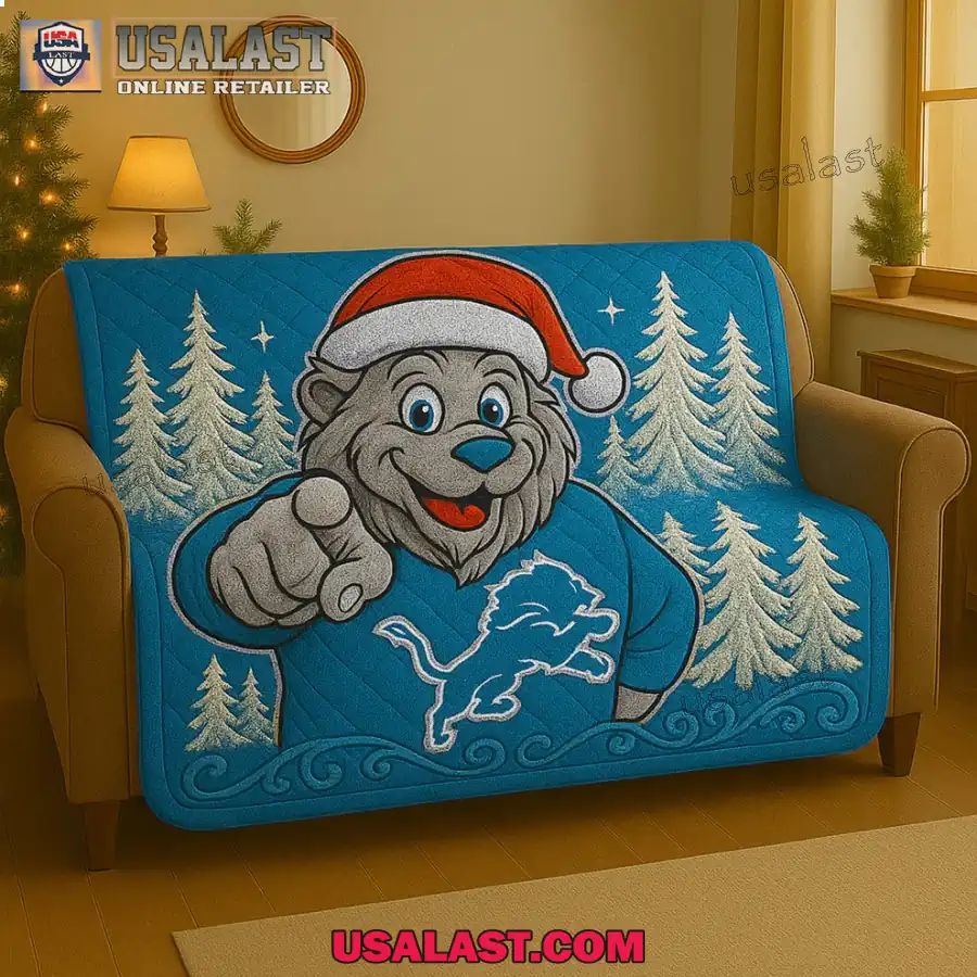 Detroit Lions Premium Christmas Fleece Blanket - Adult & Kids T-Shirts, Sweatshirts & Hoodies apparel design preview 1